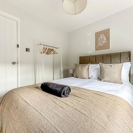 New Cosy Luxury 3 Bedroom House In Battersea لندن المظهر الخارجي الصورة