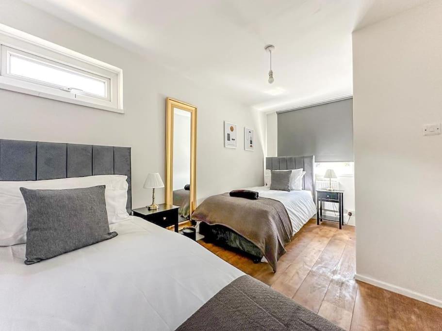 New Cosy Luxury 3 Bedroom House In Battersea لندن المظهر الخارجي الصورة